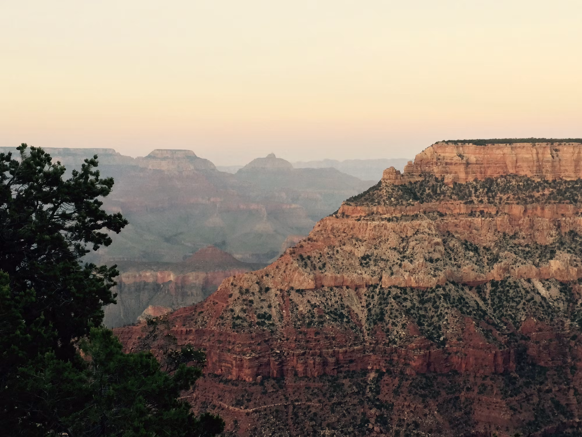 Exploring the Great Outdoors: A Guide to Different Hiking Experiences